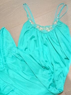 Vintage Slip Deess